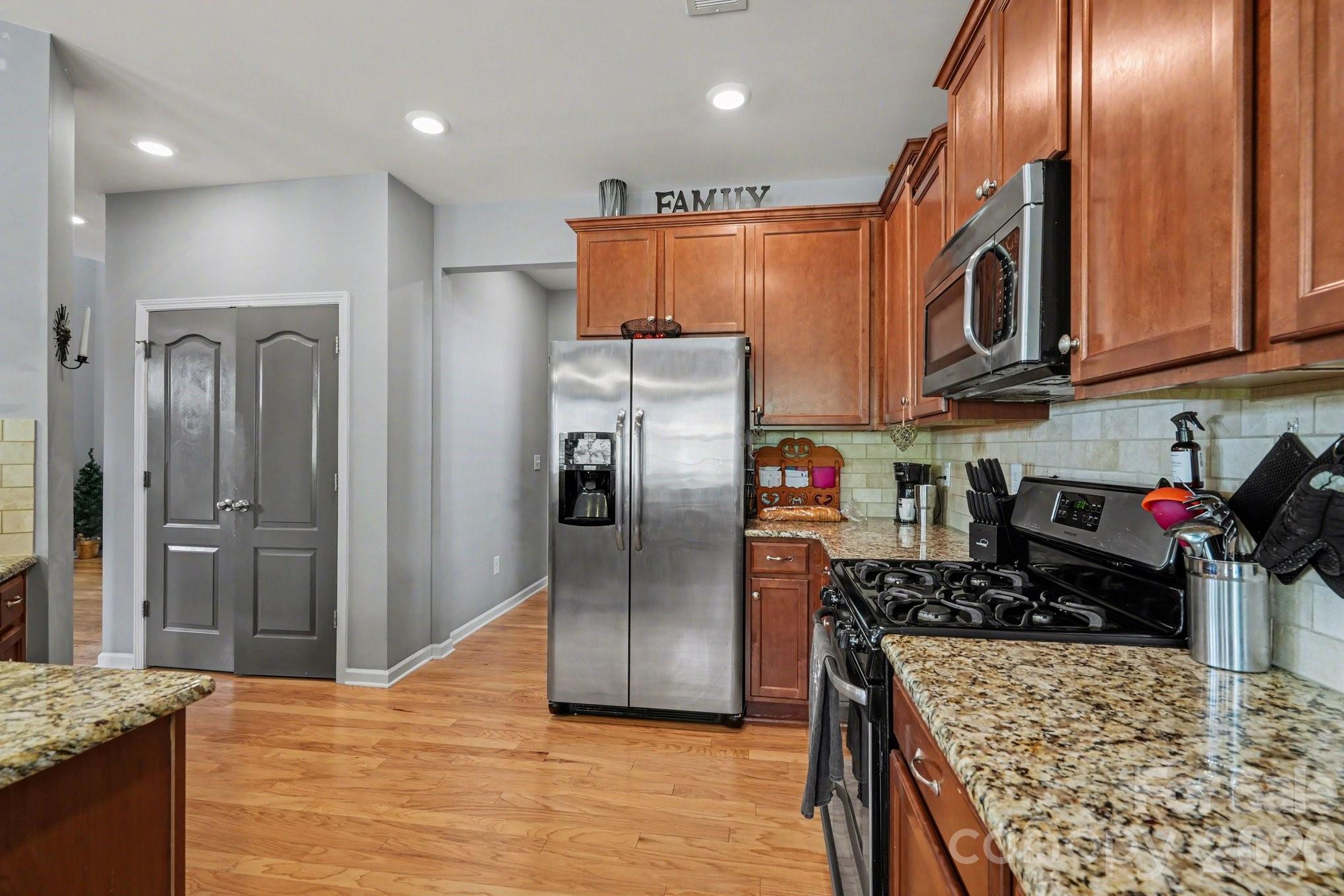 Waterside - Residential