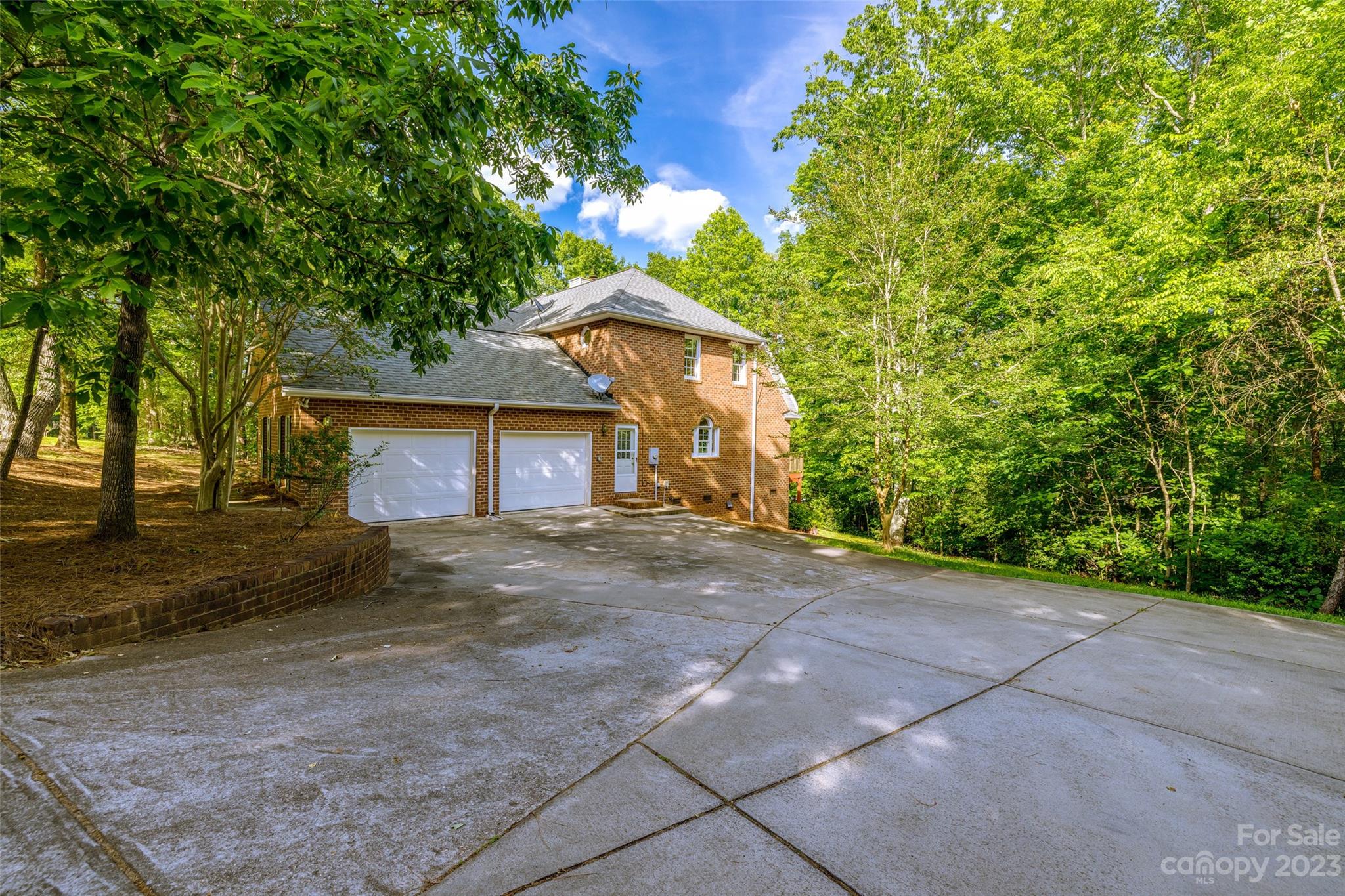 Crosswinds - Residential