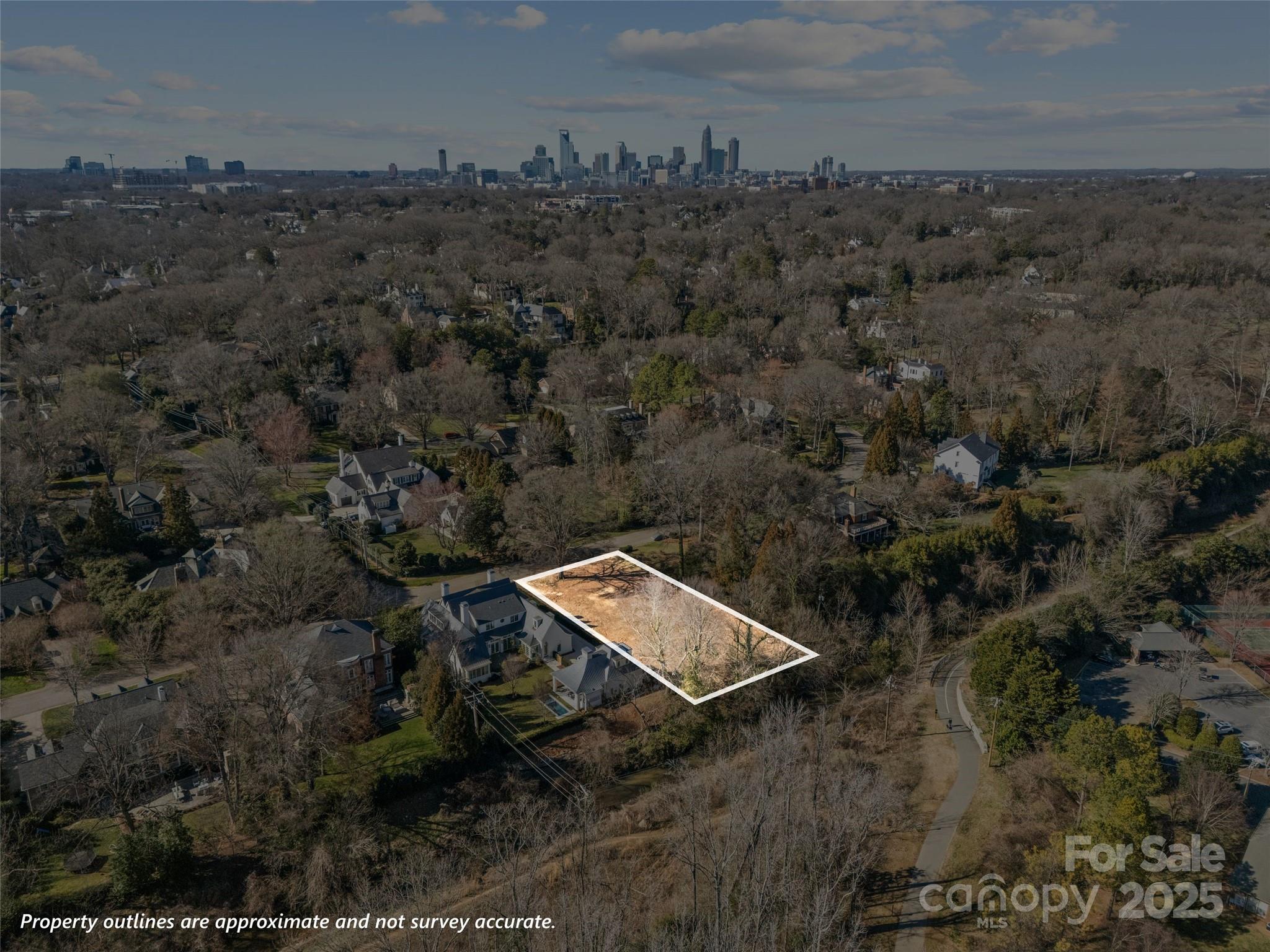 653 Hungerford Place