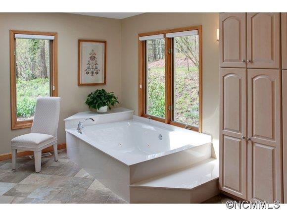 Sherwood Forest - Residential