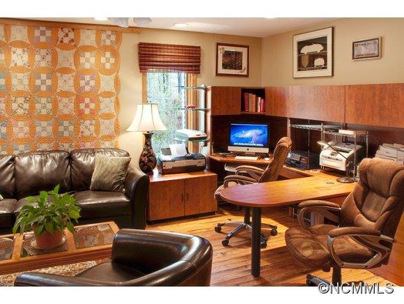 Sherwood Forest - Residential