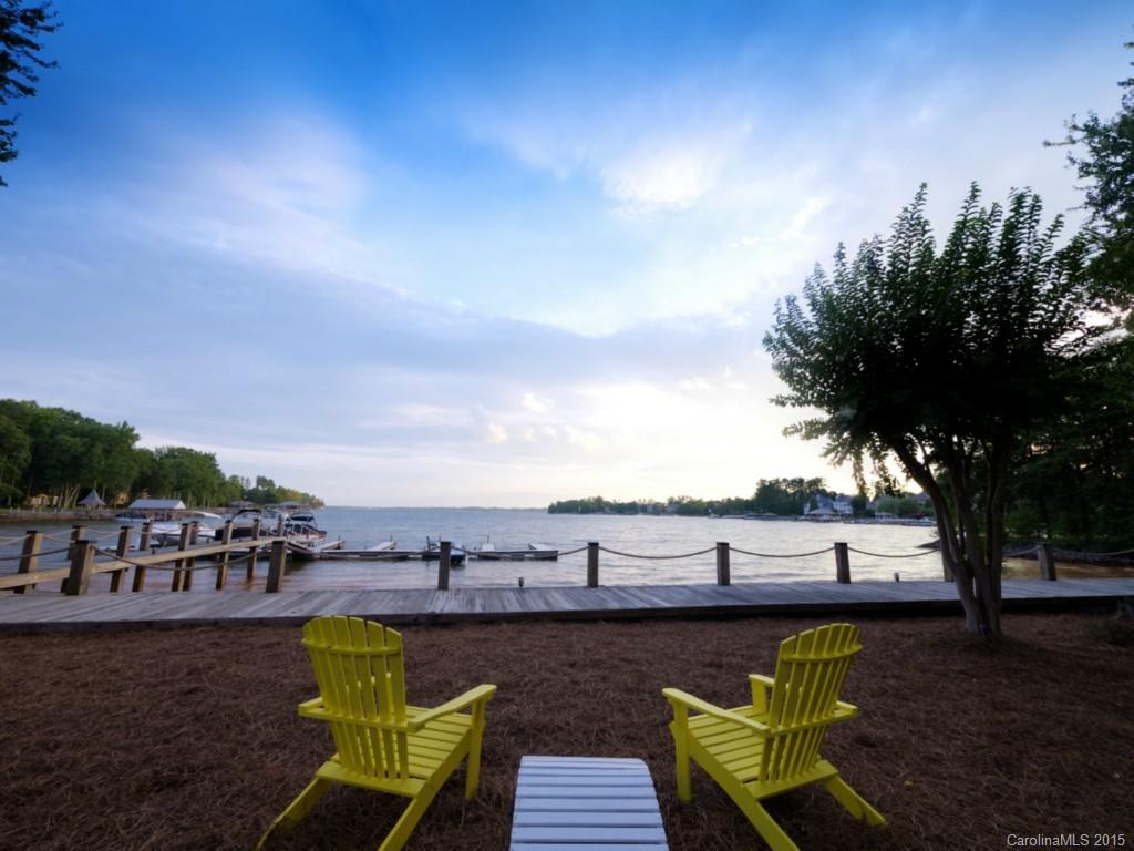 The Peninsula - Residential