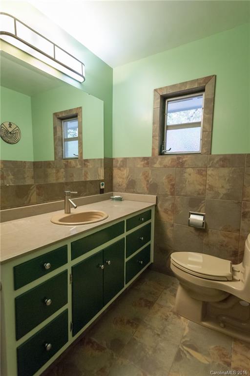 Brookland Manor - Residential