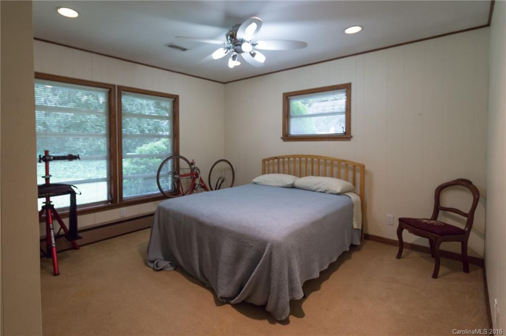 Brookland Manor - Residential