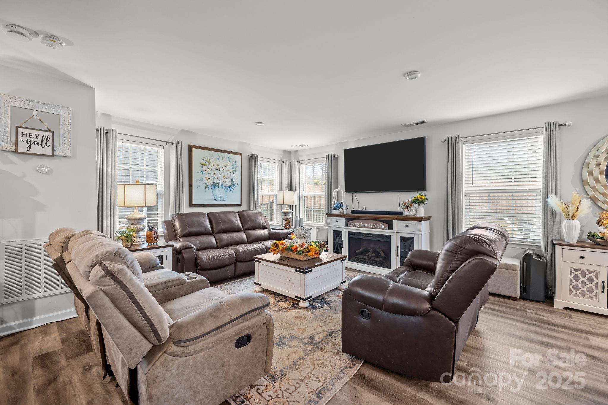 1818 Slippery Rock Lane