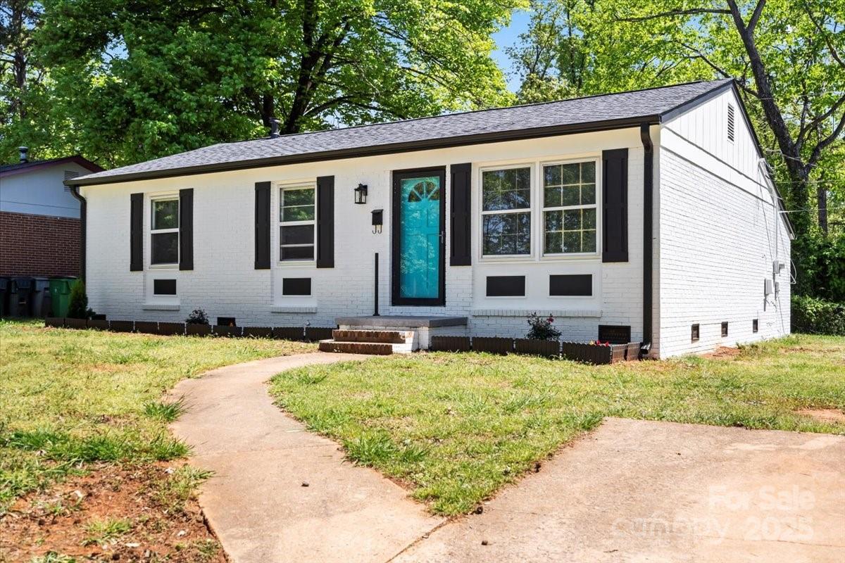 2515 Danforth Lane