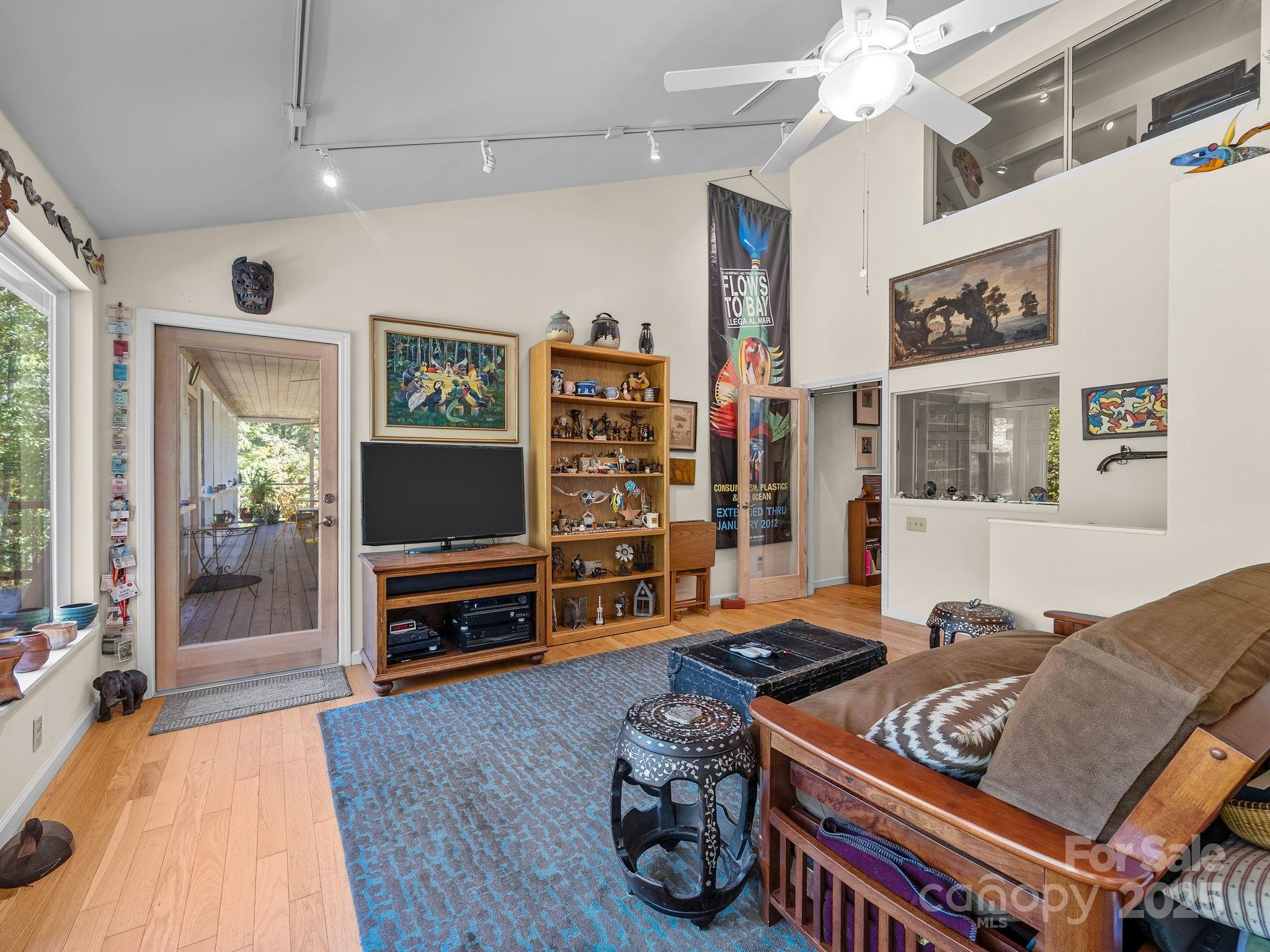 Lake Lanier - Residential