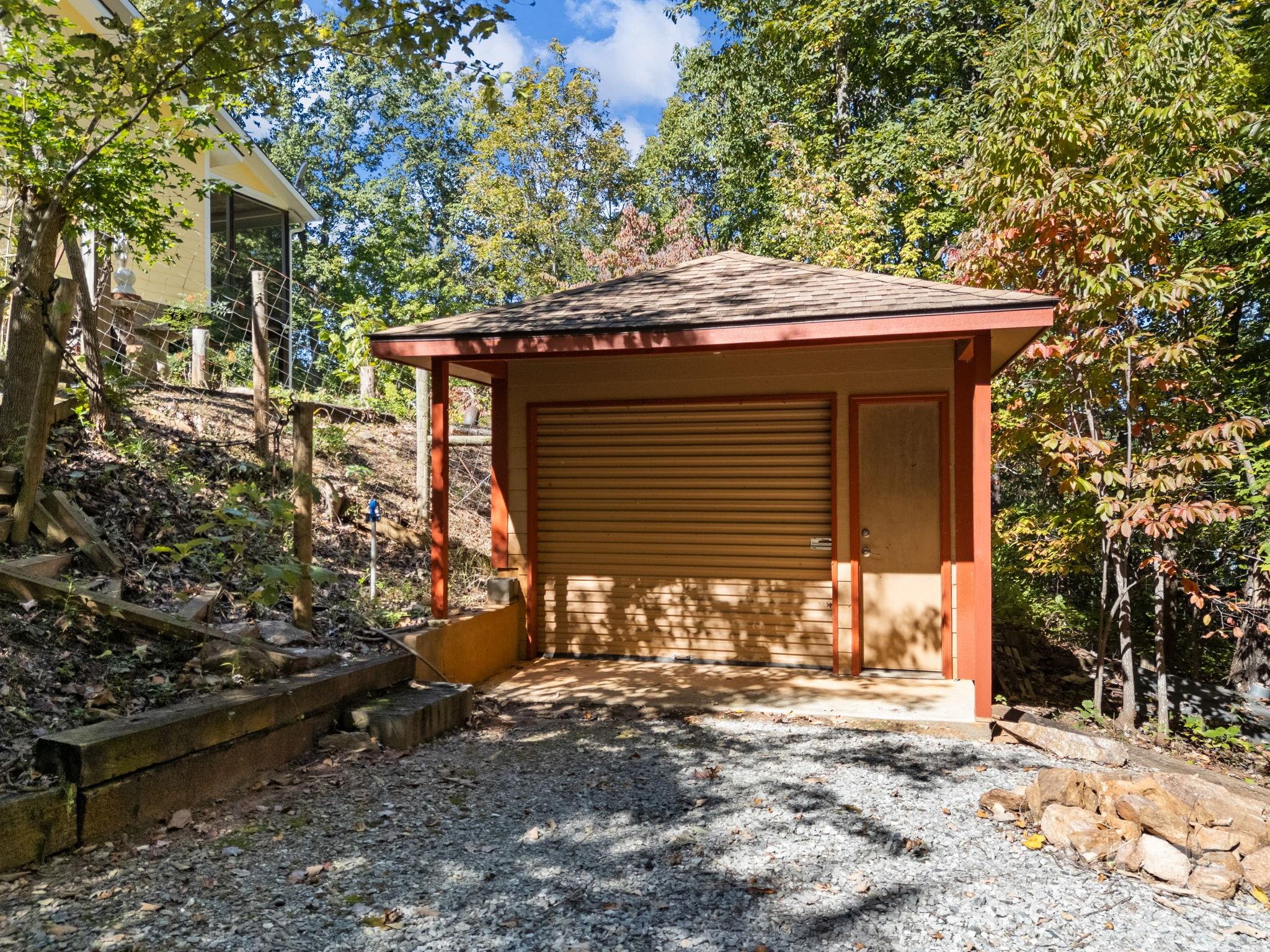 Lake Lanier - Residential