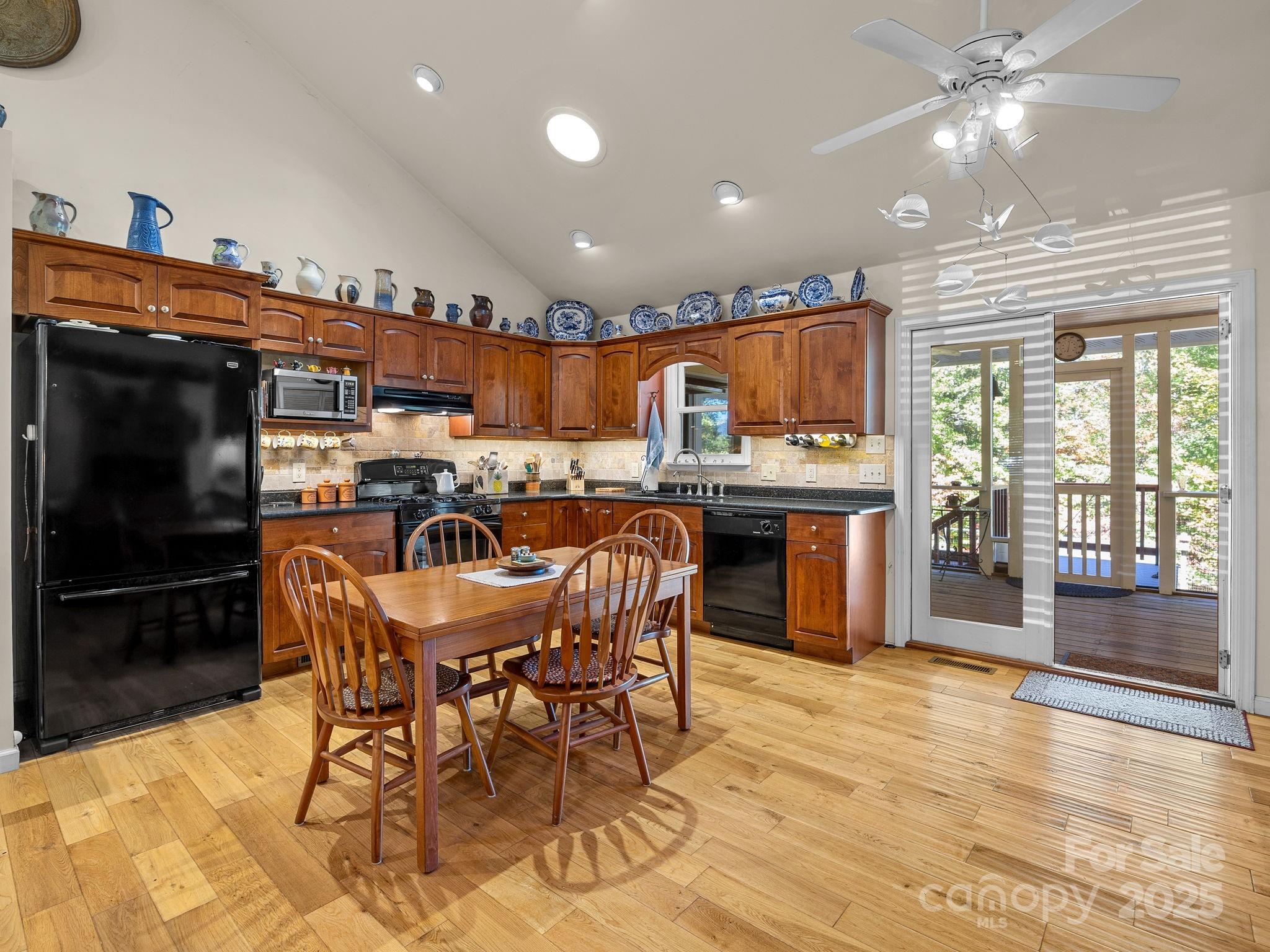 Lake Lanier - Residential