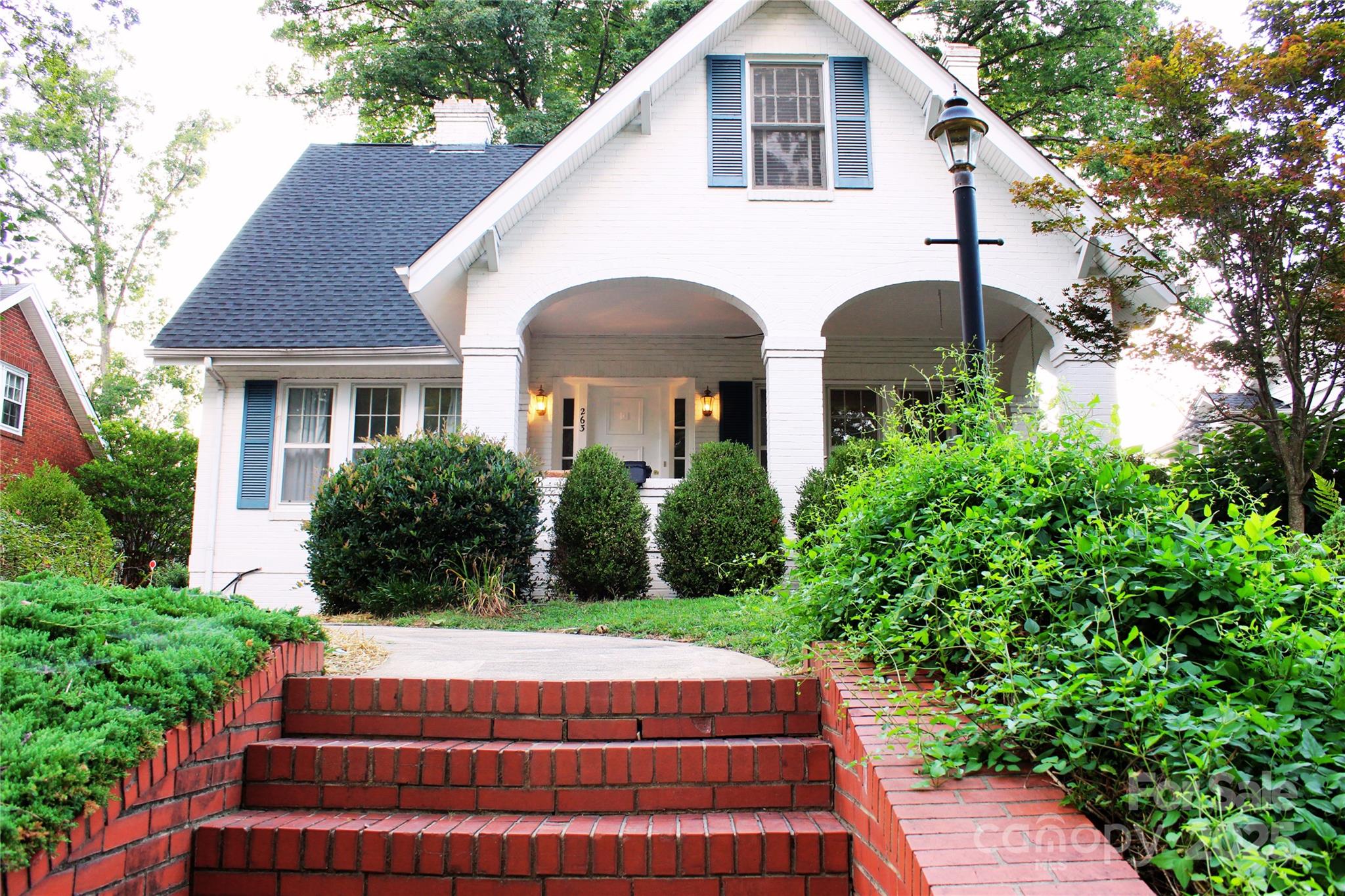 263 N 5th Street