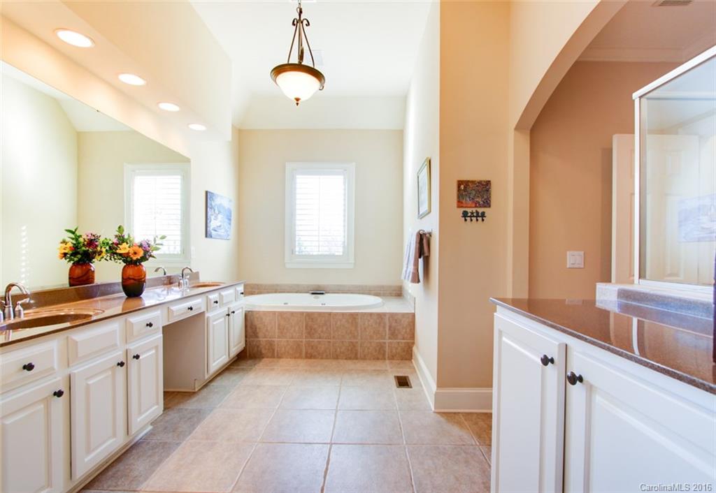 Weddington Chase - Residential