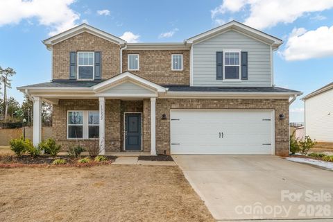Photo of 13022 KENWORTH Road, Charlotte, NC 28278 (MLS # 4343491)