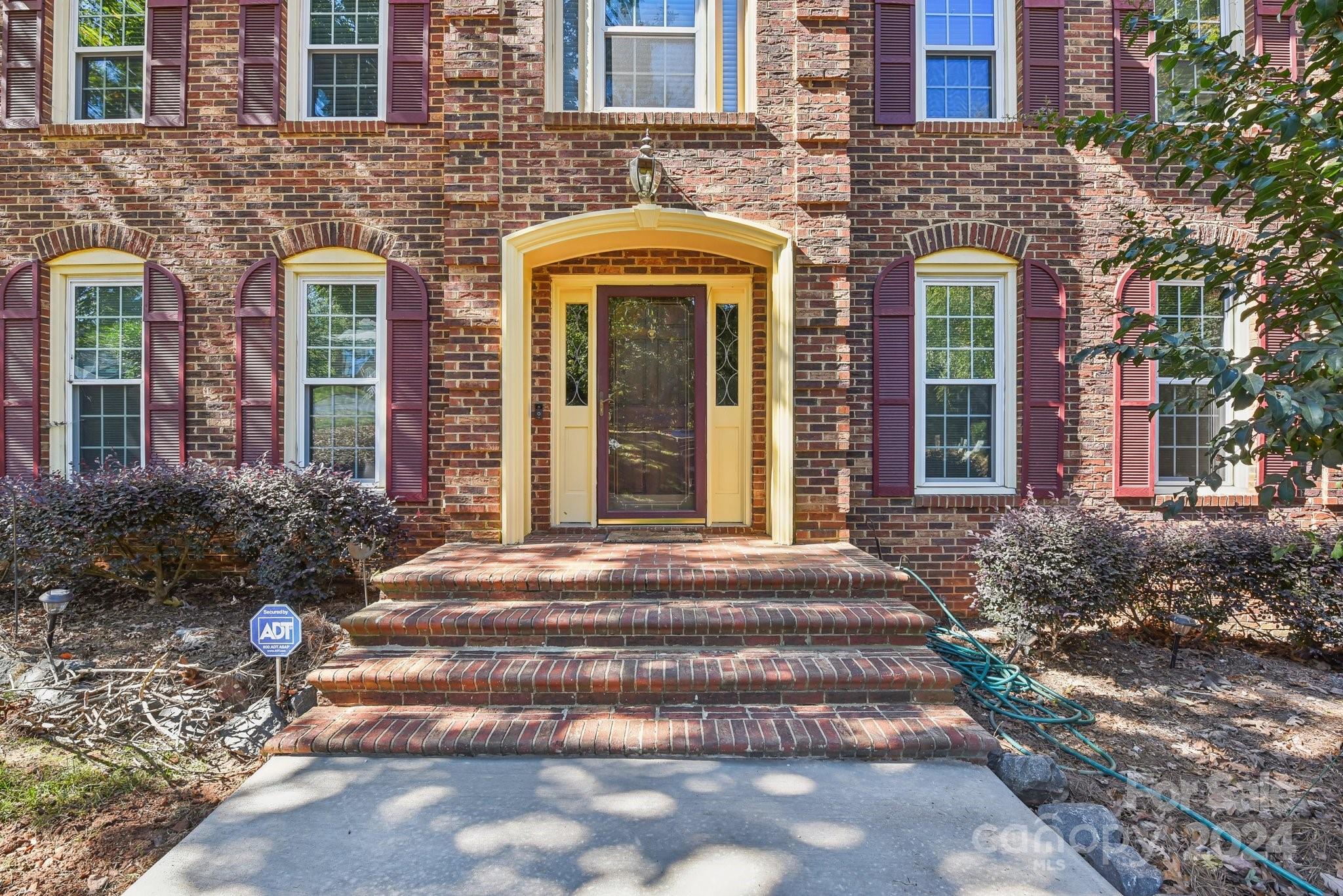 Williamsburg South - Residential