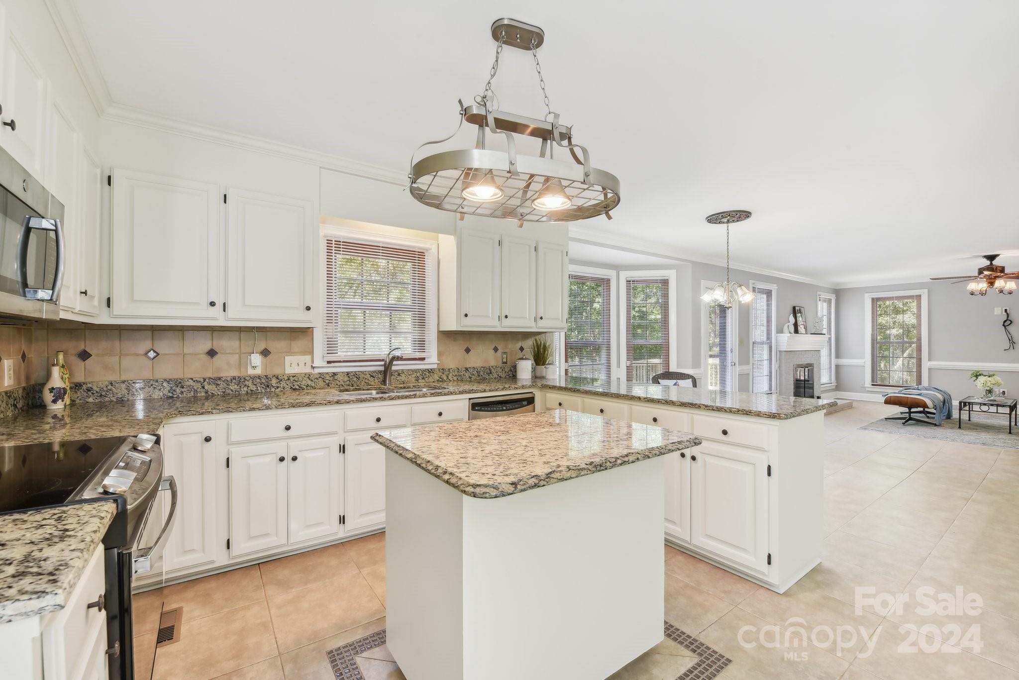 Williamsburg South - Residential