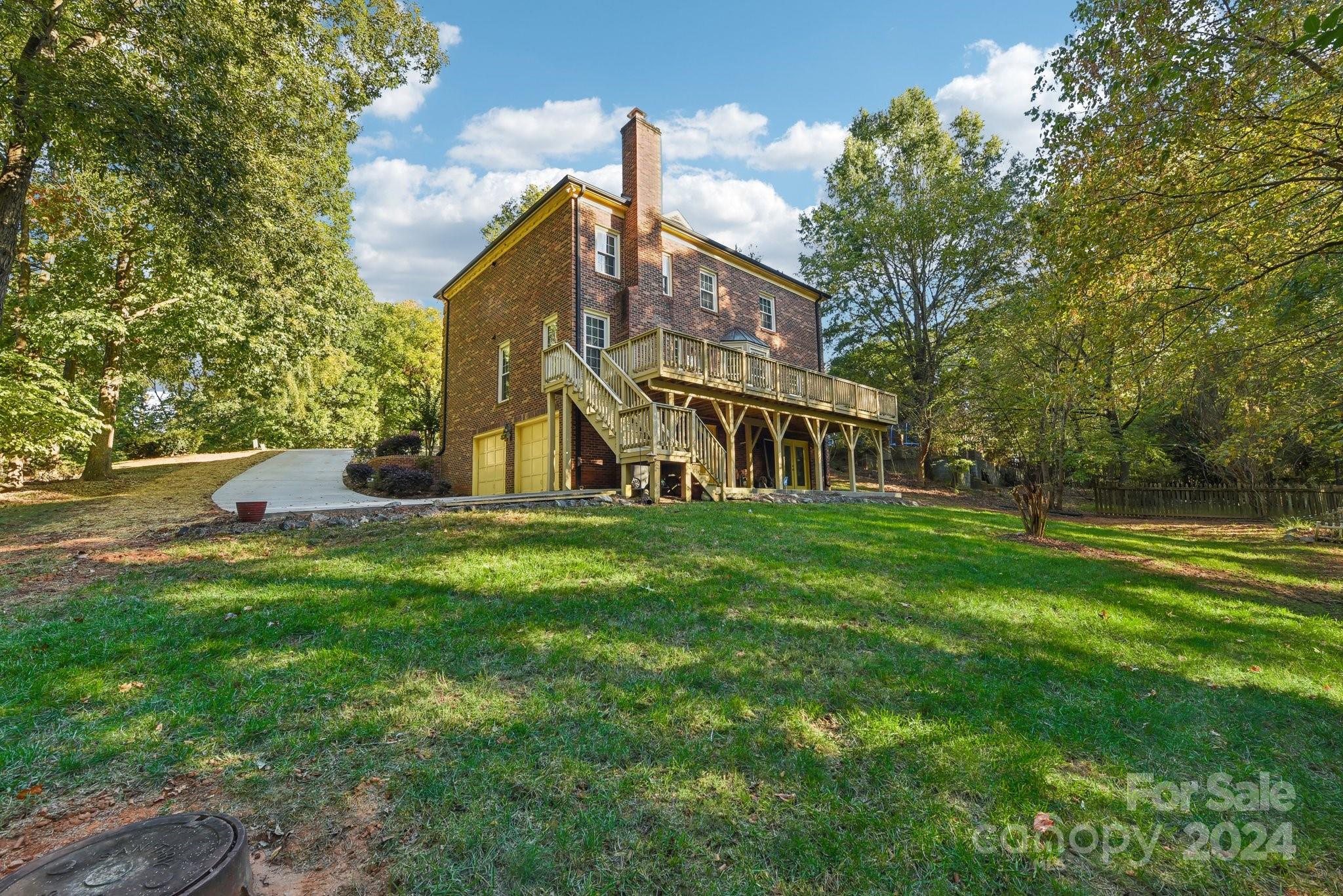 Williamsburg South - Residential