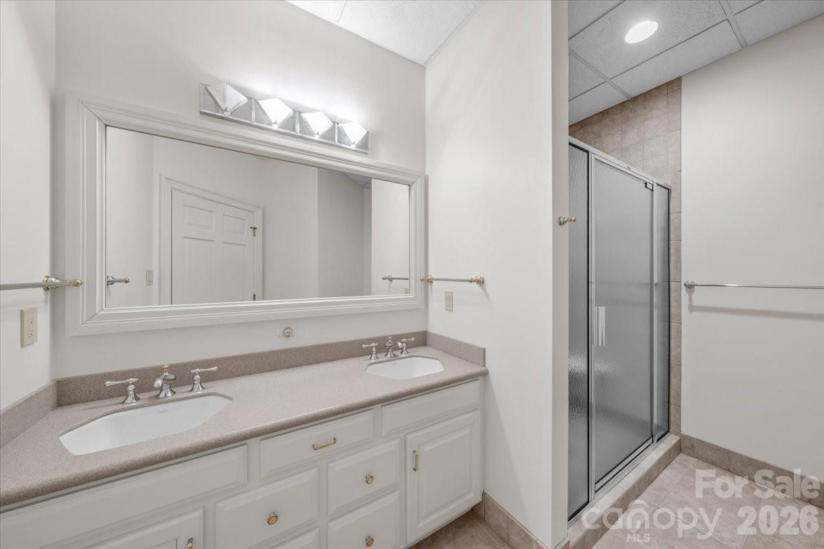 Rolling Green - Residential