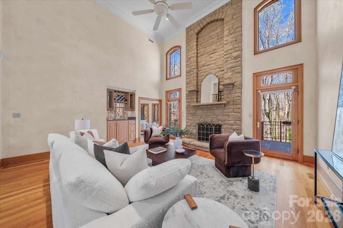 Rolling Green - Residential