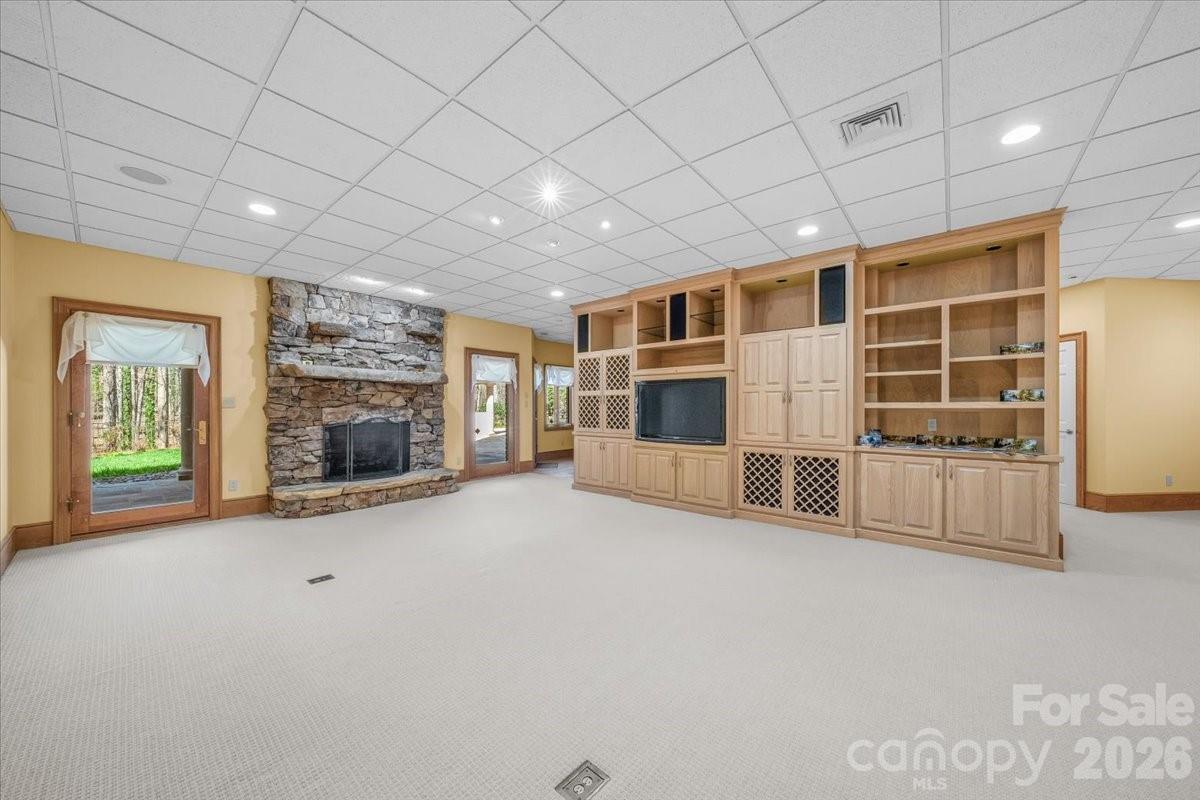 Rolling Green - Residential