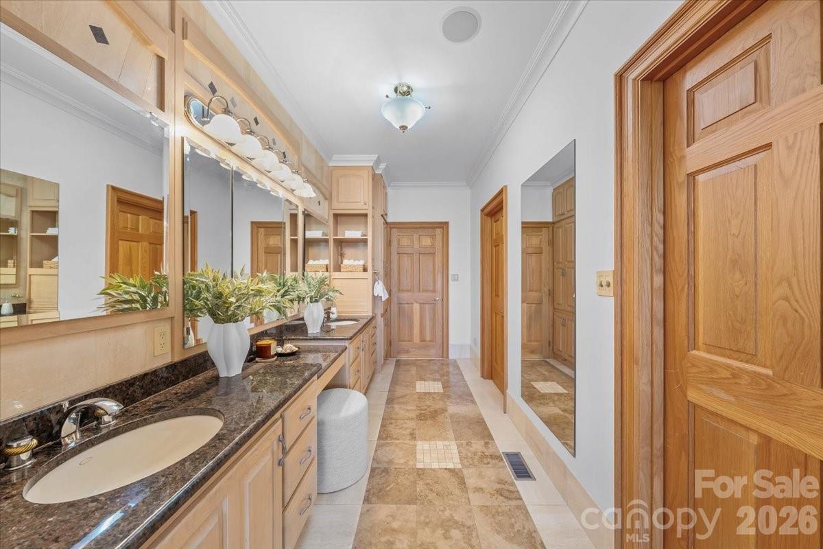 Rolling Green - Residential