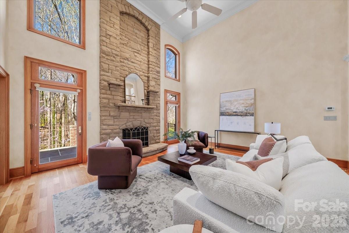 Rolling Green - Residential