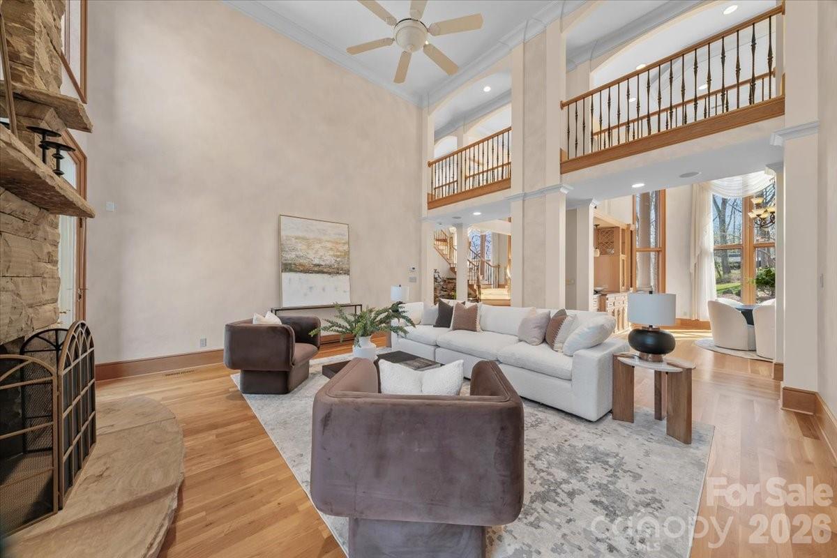 Rolling Green - Residential