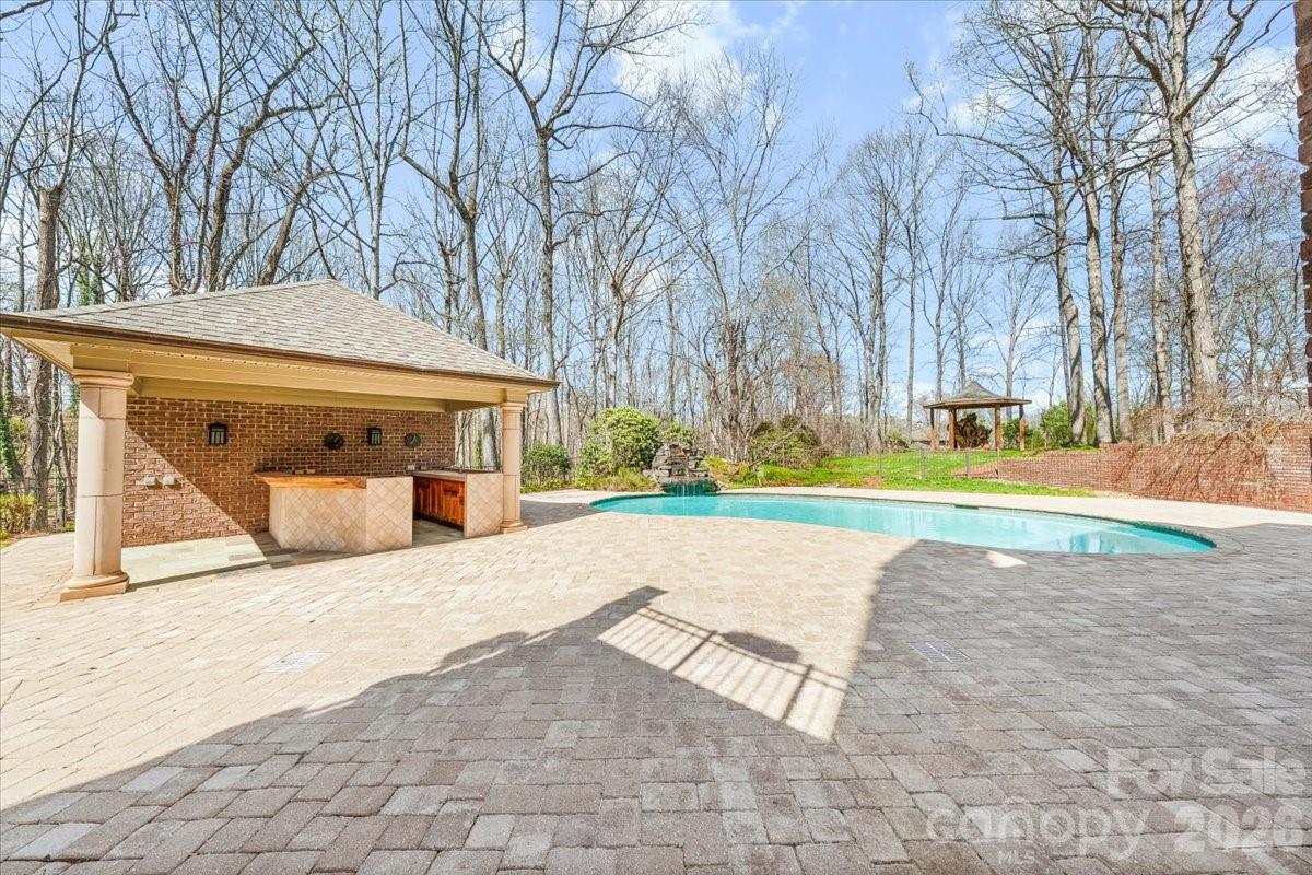 Rolling Green - Residential