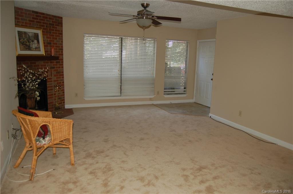 Sharon Place - Residential