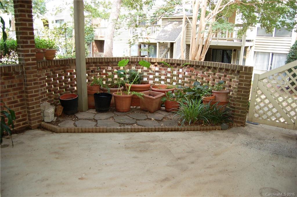 Sharon Place - Residential