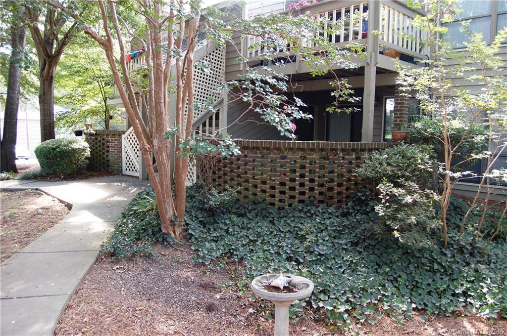 Sharon Place - Residential