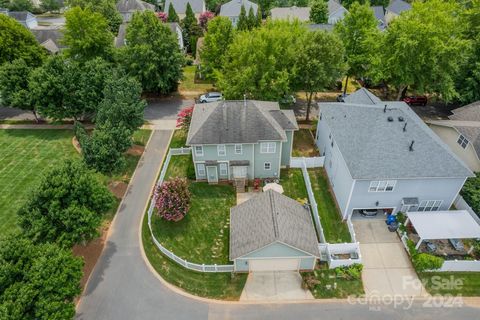 A home in Huntersville