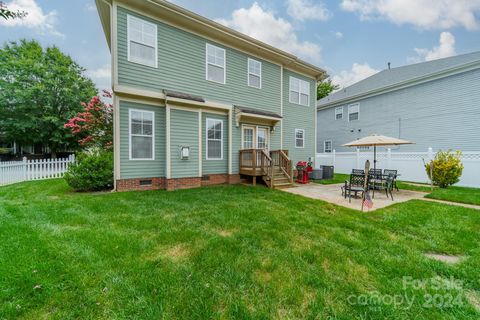 A home in Huntersville