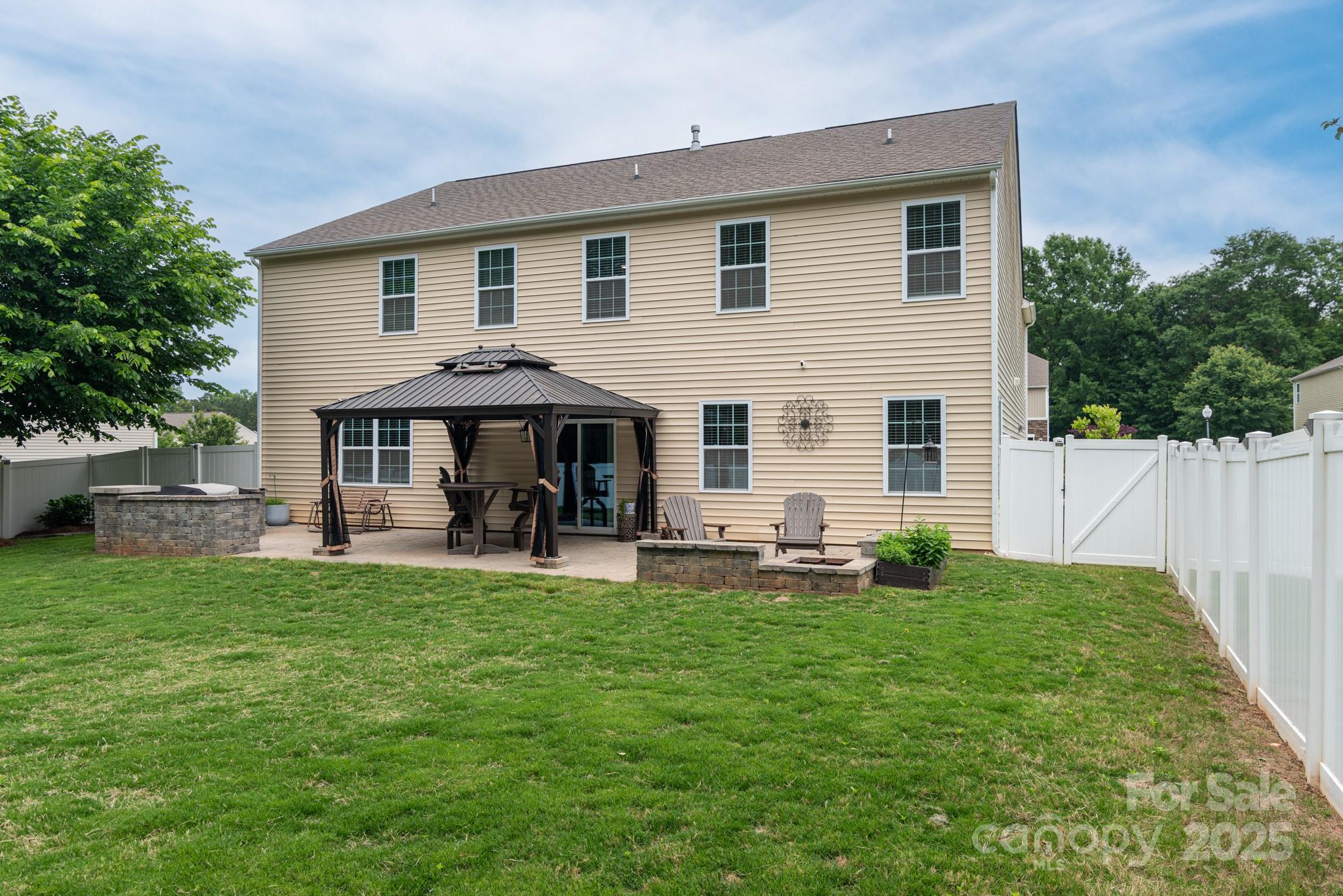 109 Meadow Stream Drive