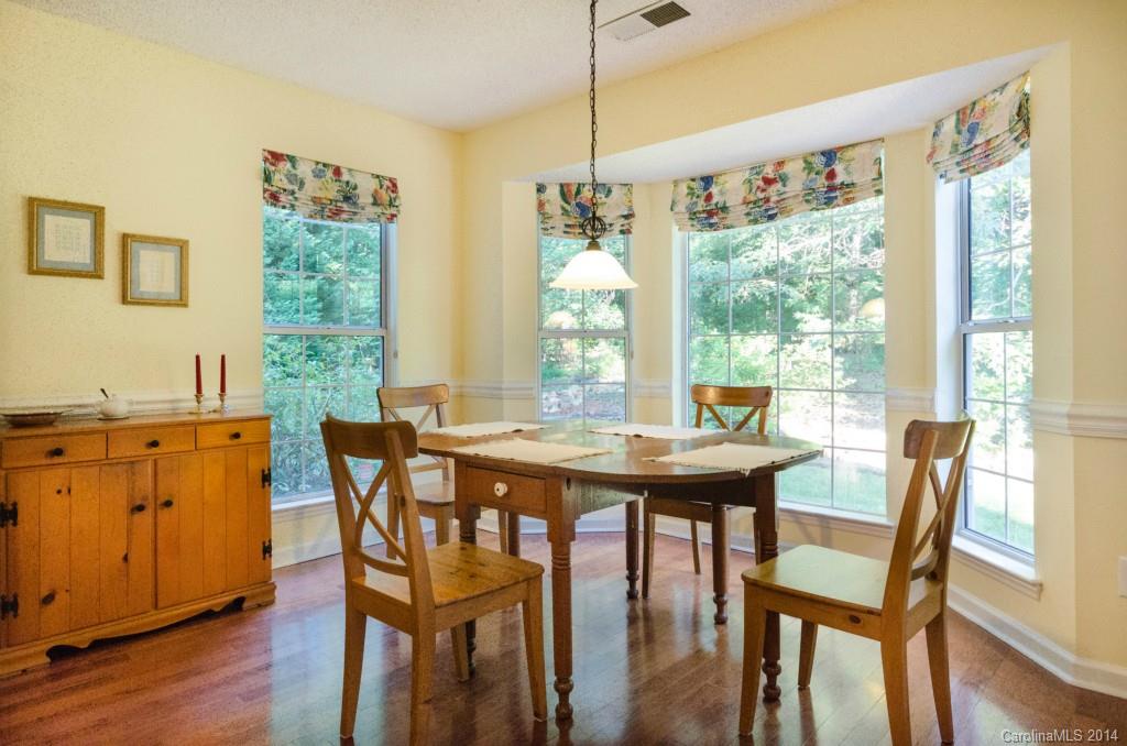 Wiltshire Manor - Residential