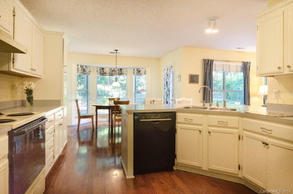 Wiltshire Manor - Residential