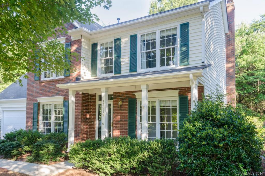 Wiltshire Manor - Residential