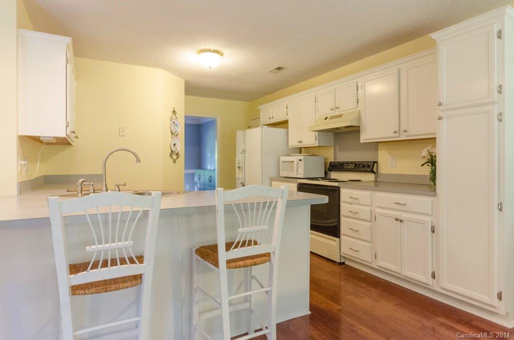 Wiltshire Manor - Residential