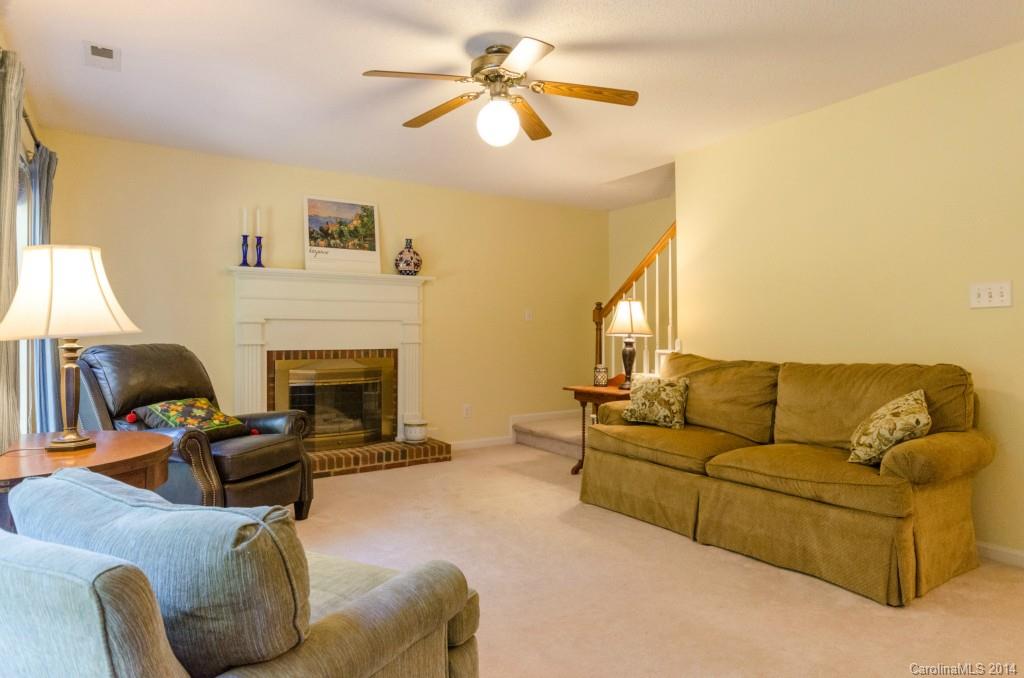 Wiltshire Manor - Residential