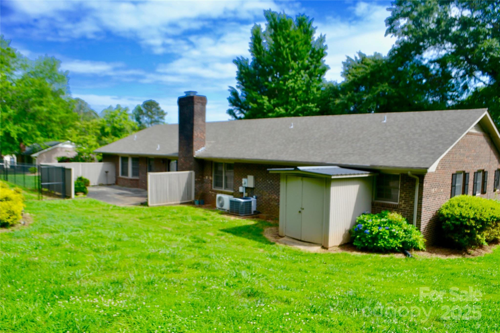 168 Honeysuckle Drive