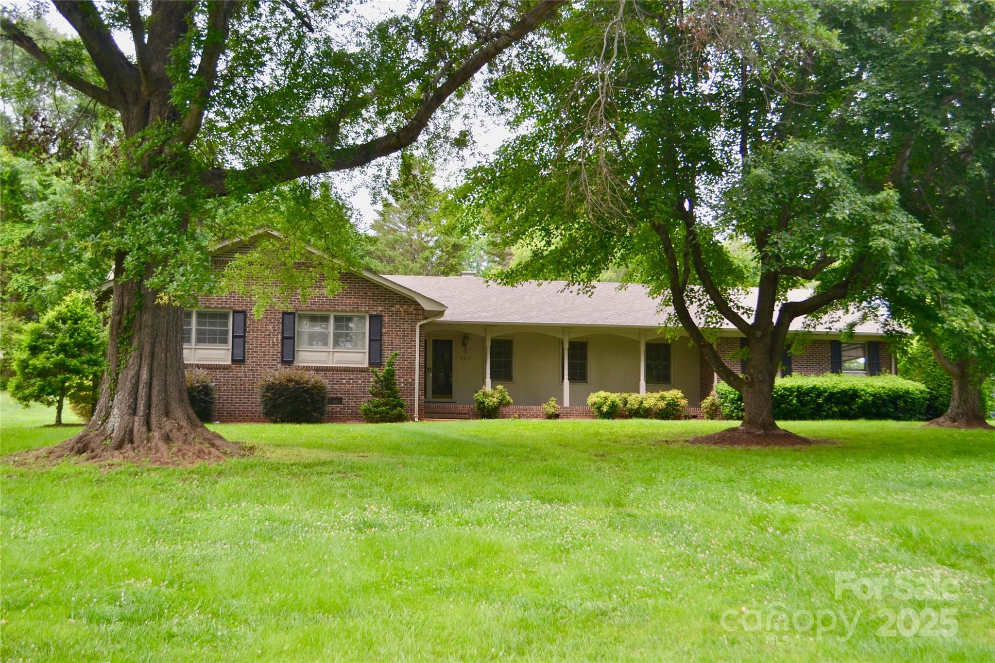 168 Honeysuckle Drive