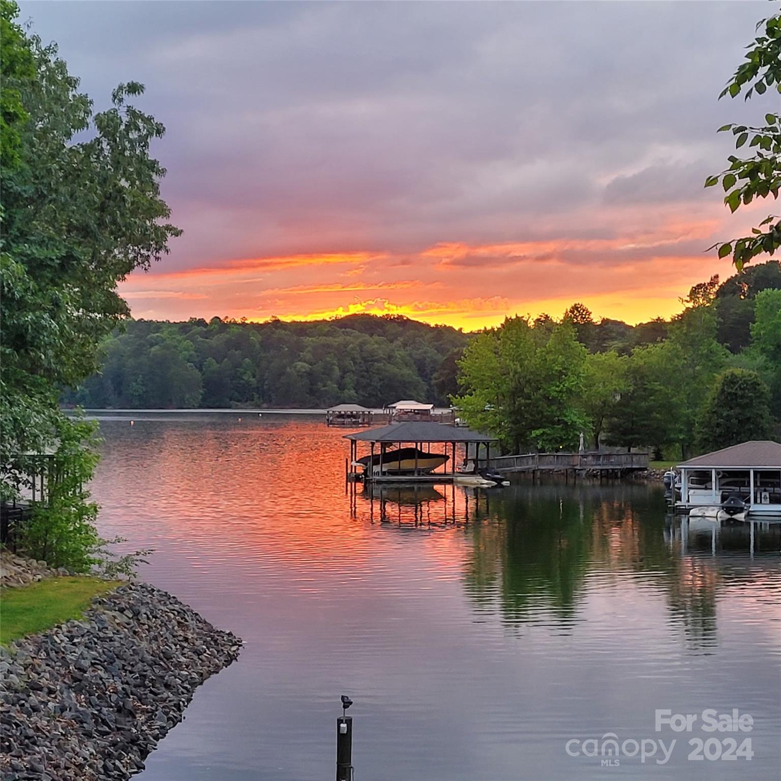 Wildlife Bay - Residential