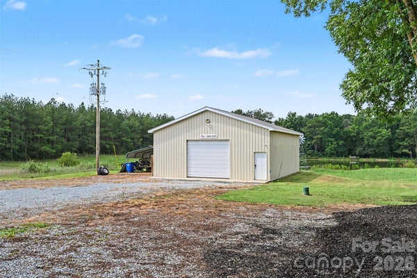 5718 WHITE STORE RD, WINGATE, NC 28174 - Image 4c5d845e82b7ba8b2d2f89fb7fc0e881/2830134330