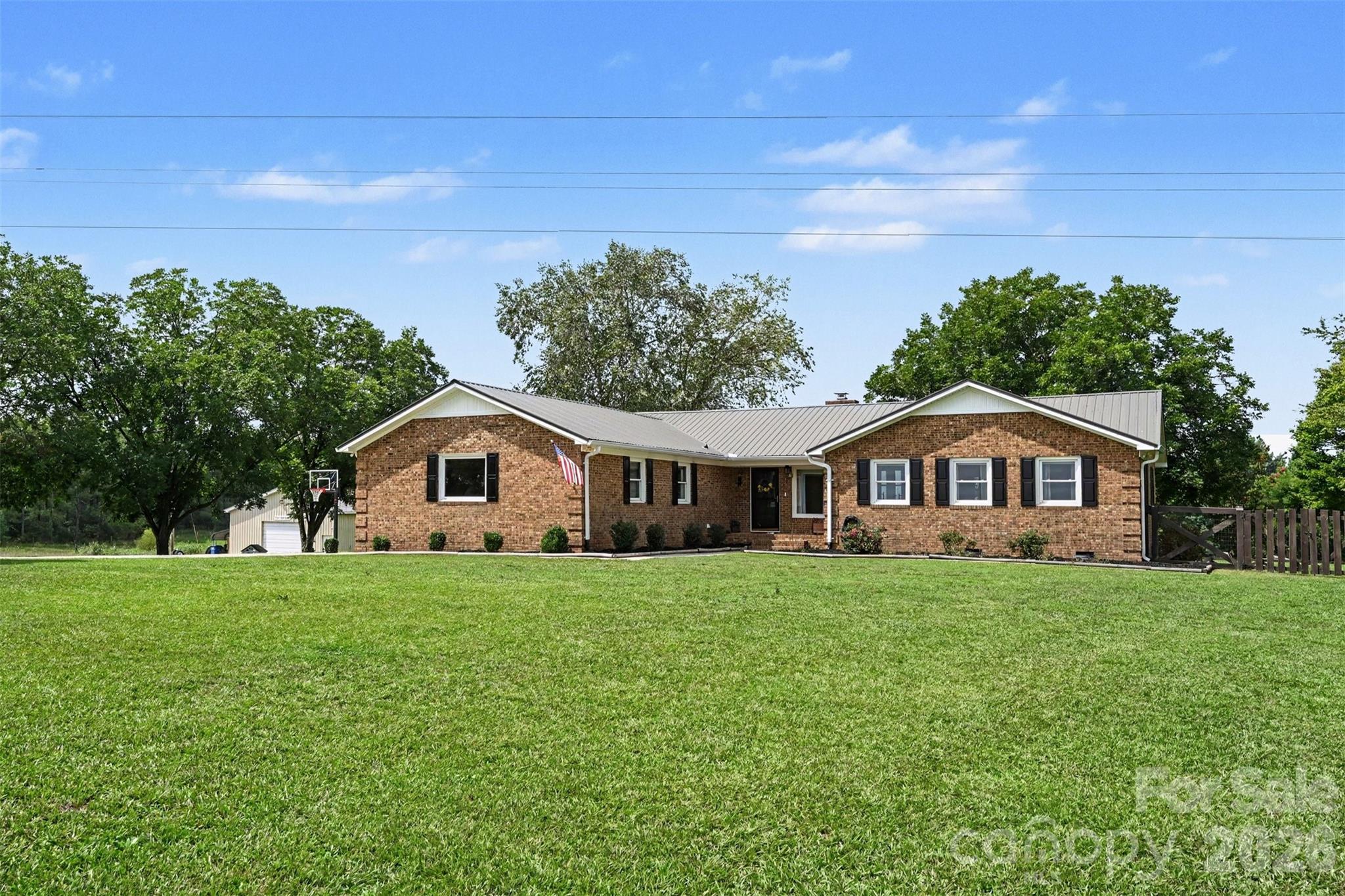 5718 White Store Road