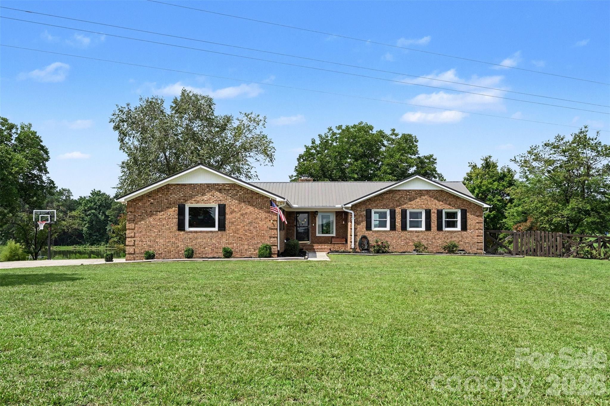 5718 White Store Road