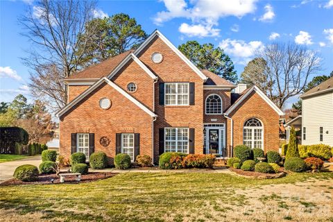 Photo of 13334 Broadwell Court, Huntersville, NC 28078 (MLS # 4349448)