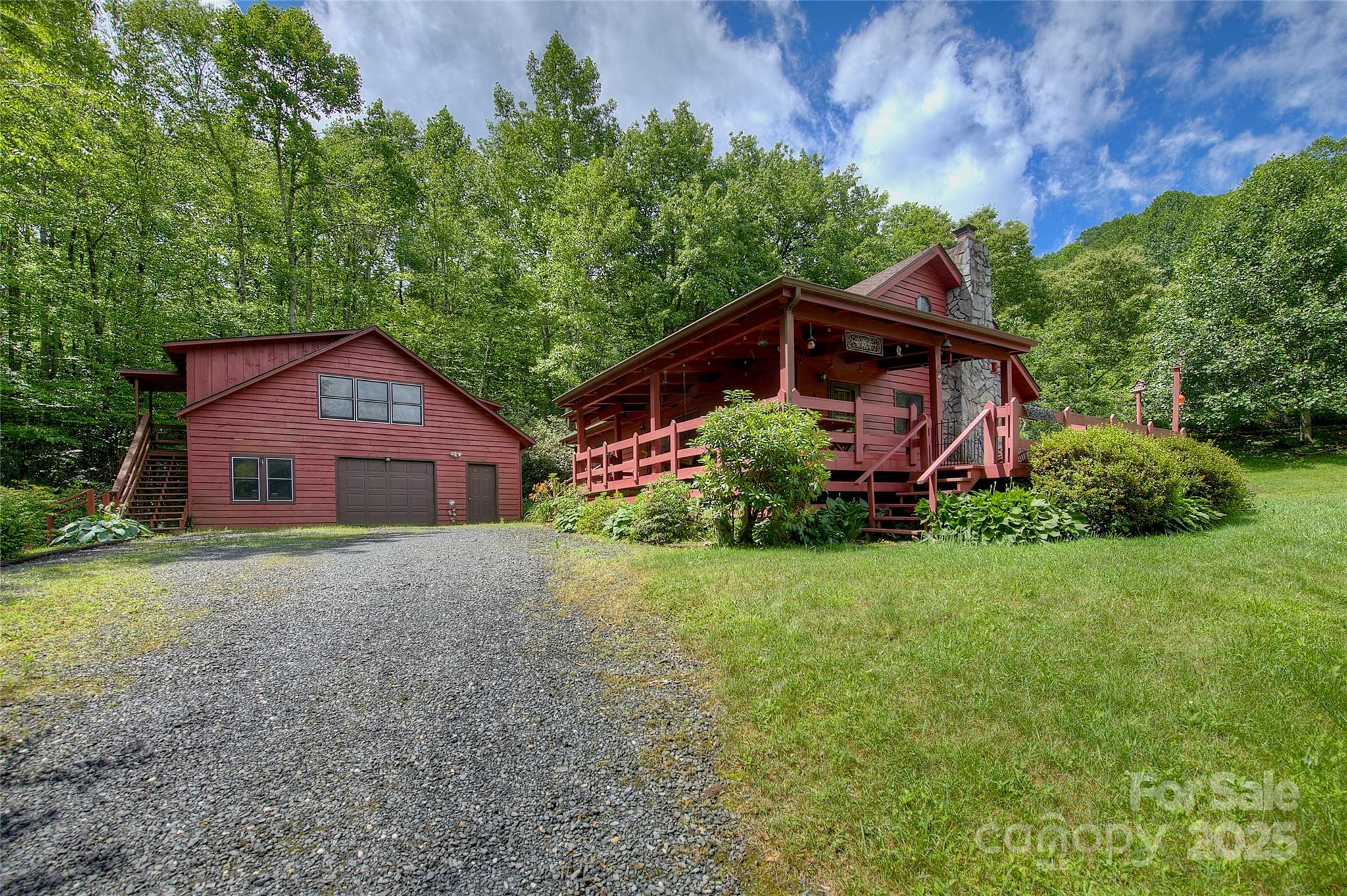 53 Chestnut Ridge Road
