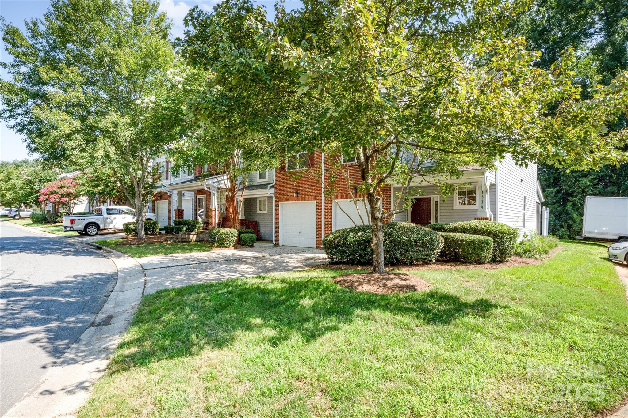 16659 Commons Creek Drive