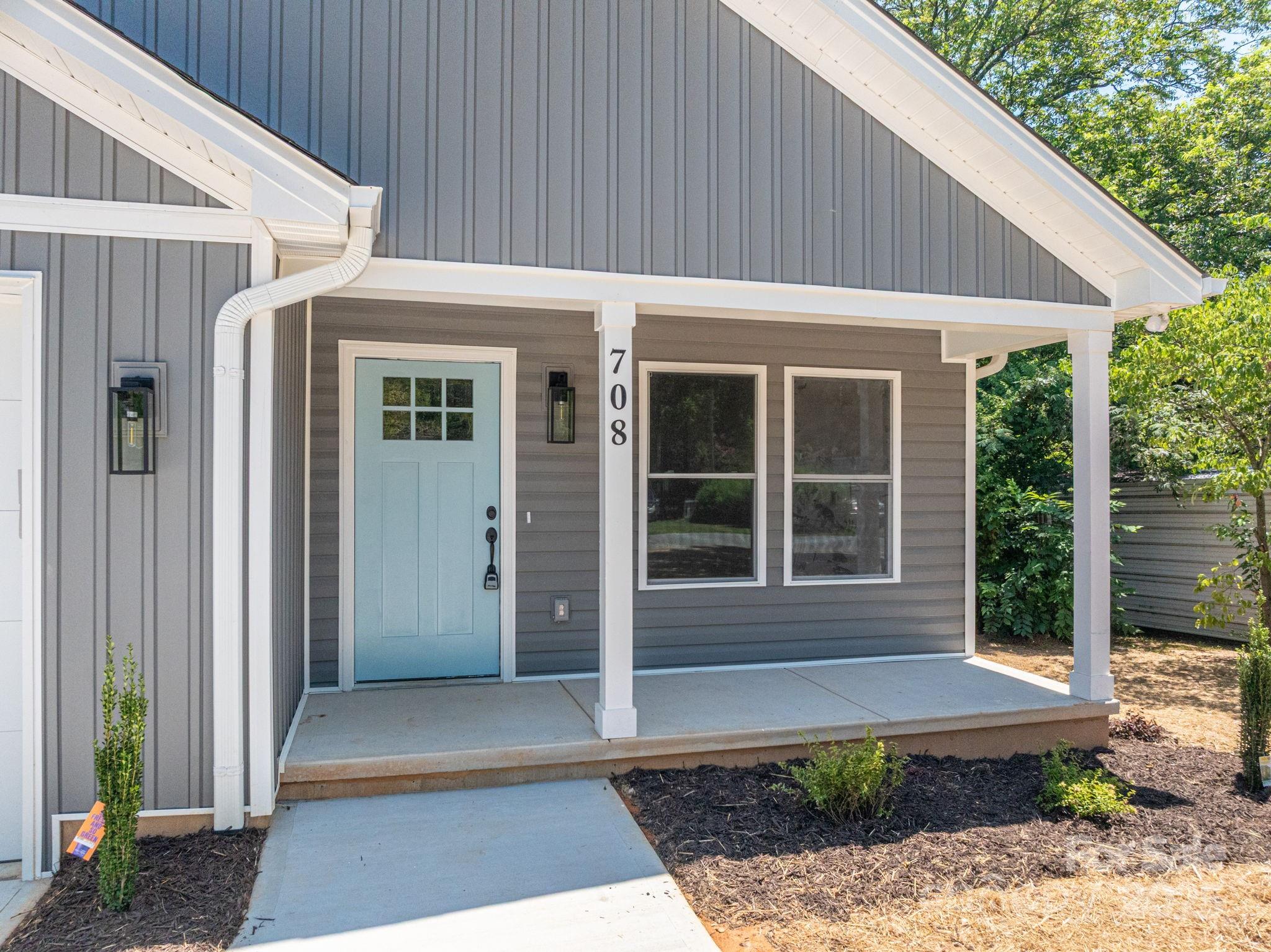 708 Requa Road