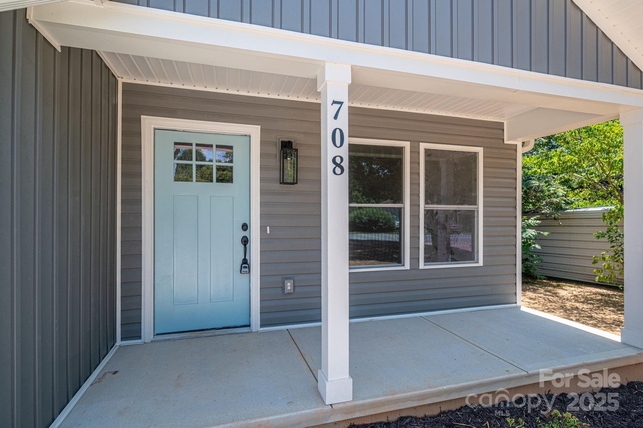 708 Requa Road