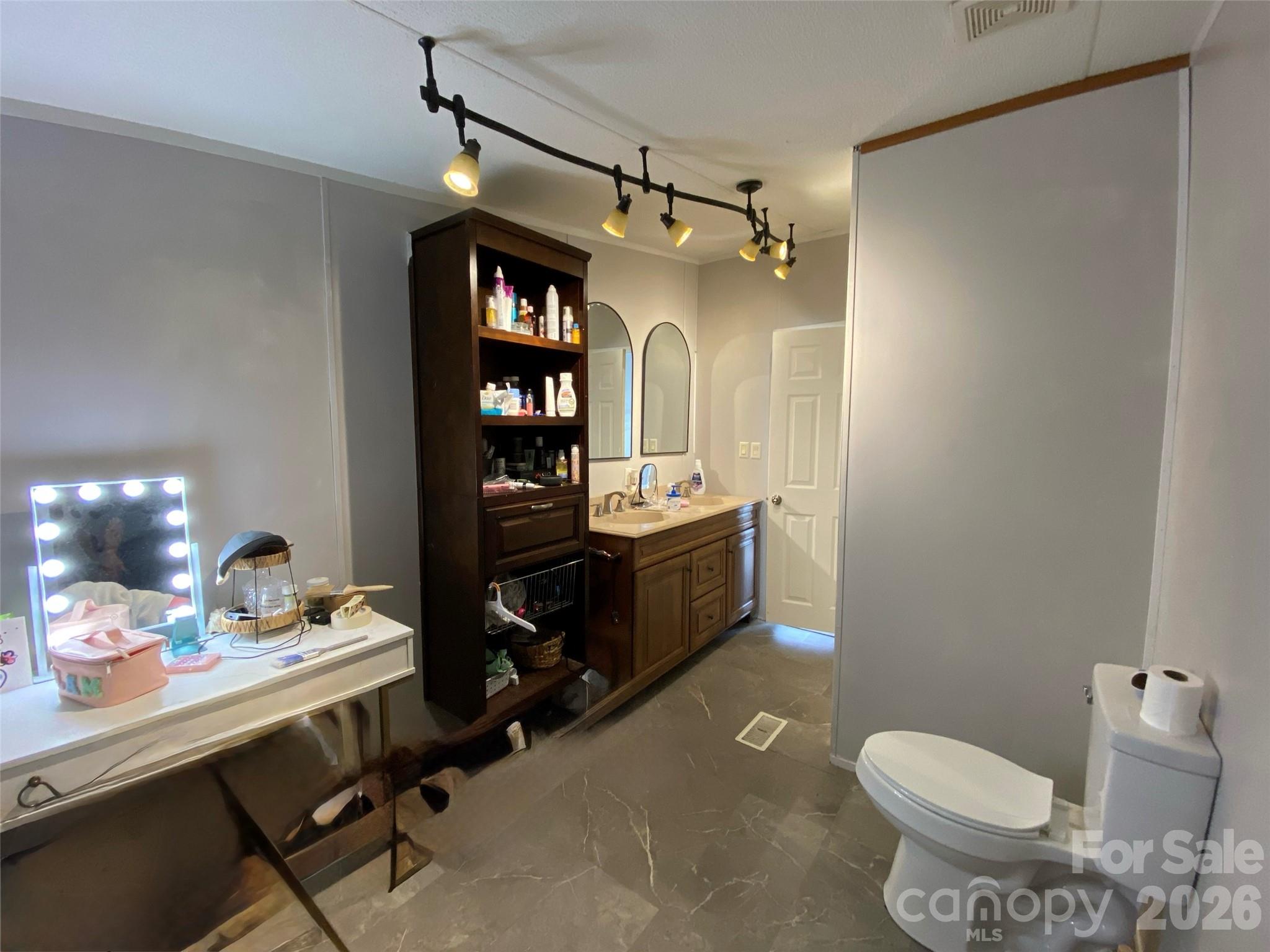 Buffalo Ridge - Residential