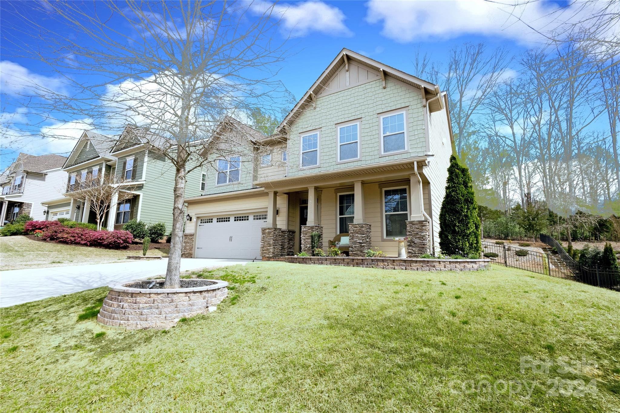 The Palisades - Residential